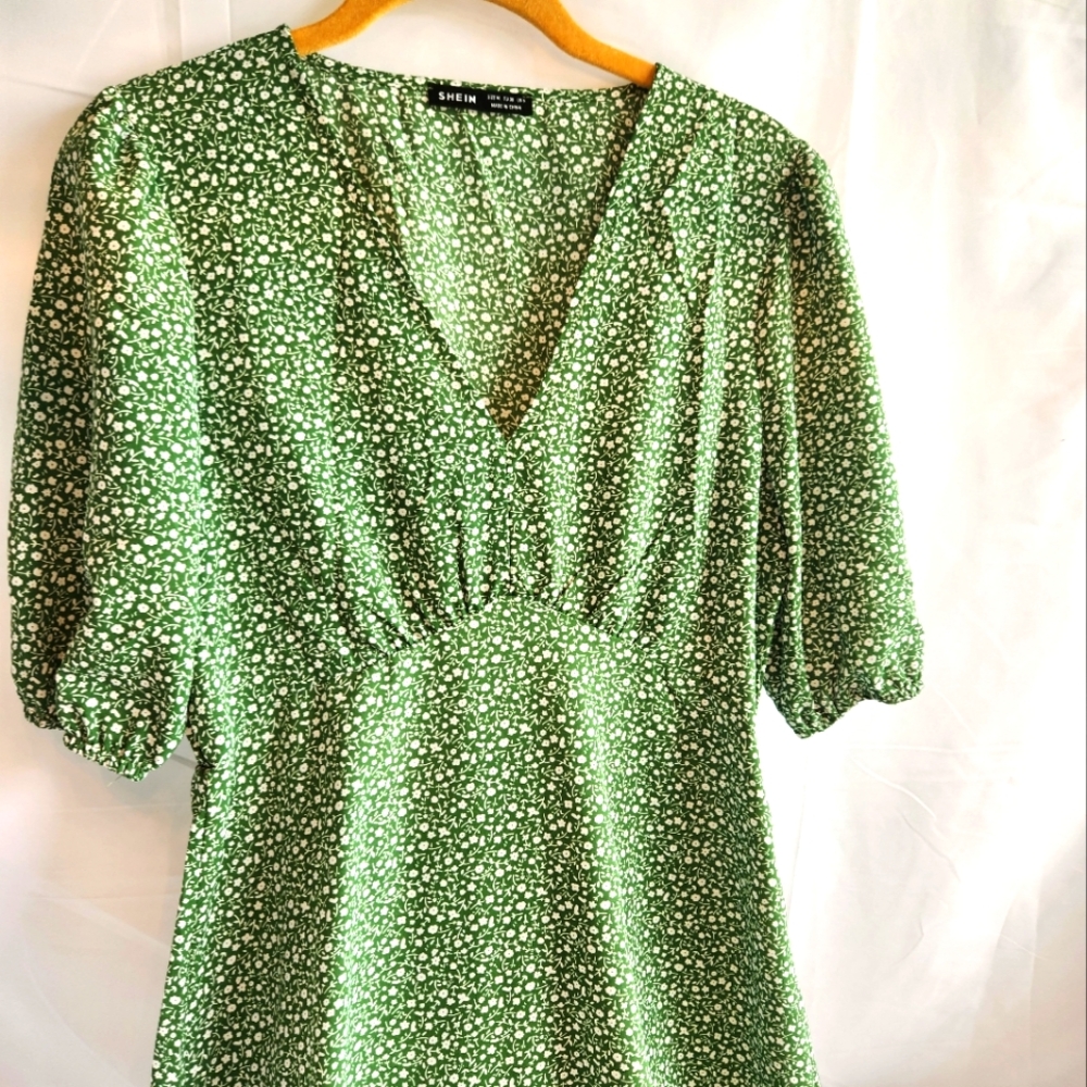 Shein Green Floral V-Neck Dress